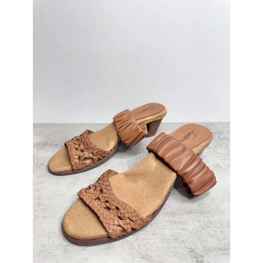 Trotters Sandals Size 8 Brown‎ Leather Double Strap Block Heel NEW - Picture 3 of 8